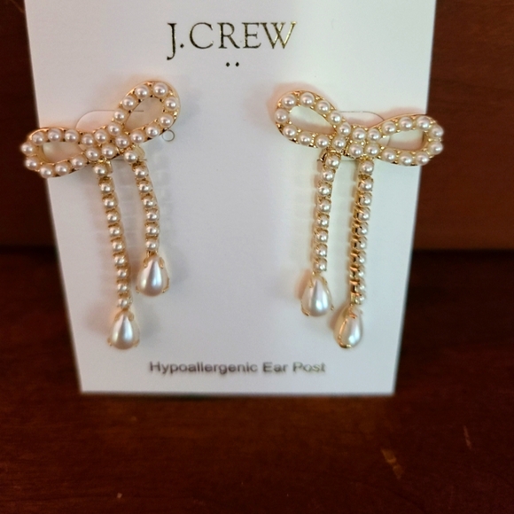 J. Crew Jewelry - Pearl Bow Earrings